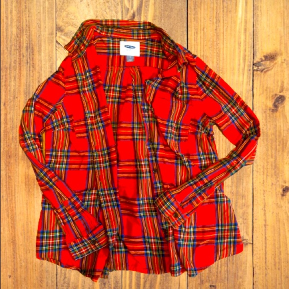Women’s medium plaid Old Navy button up